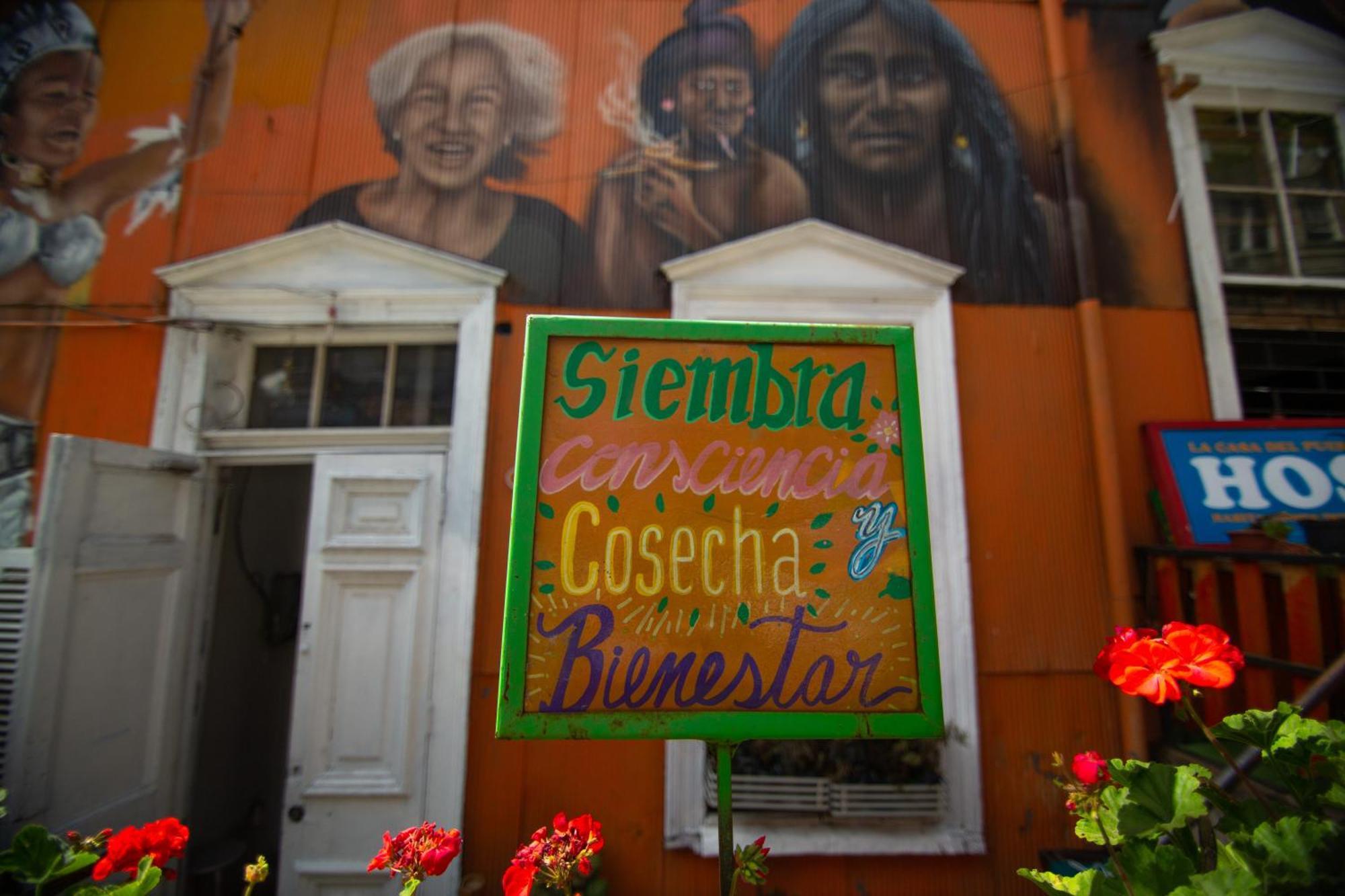 La Casa Del Puerto, Hostal Cultural, Cerro Alegre ヴァルパライソ エクステリア 写真