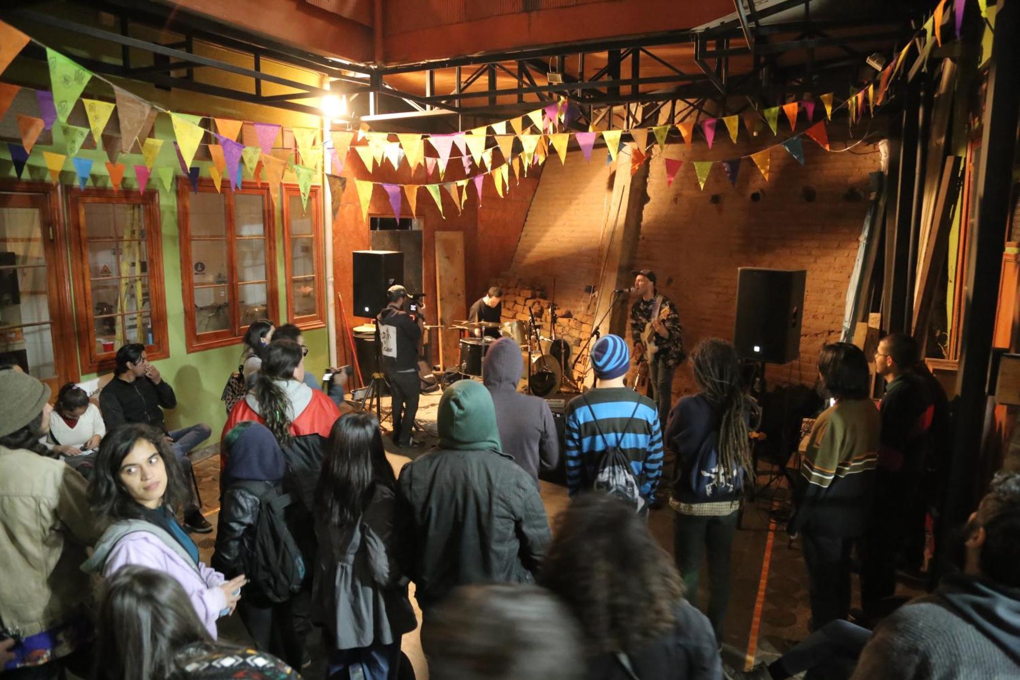 La Casa Del Puerto, Hostal Cultural, Cerro Alegre ヴァルパライソ エクステリア 写真
