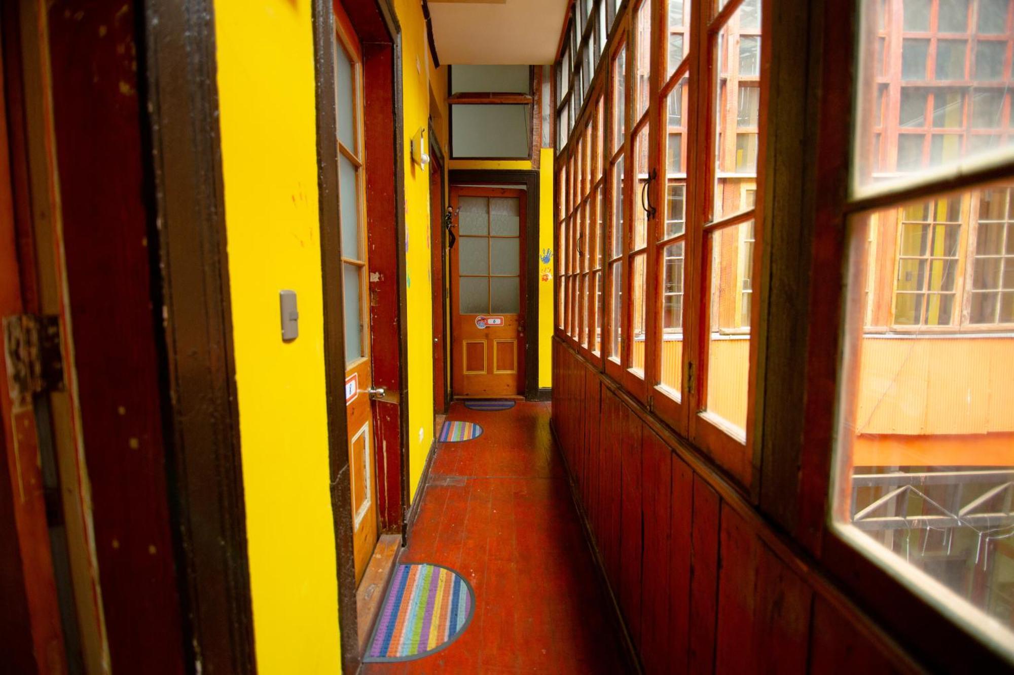 La Casa Del Puerto, Hostal Cultural, Cerro Alegre ヴァルパライソ エクステリア 写真